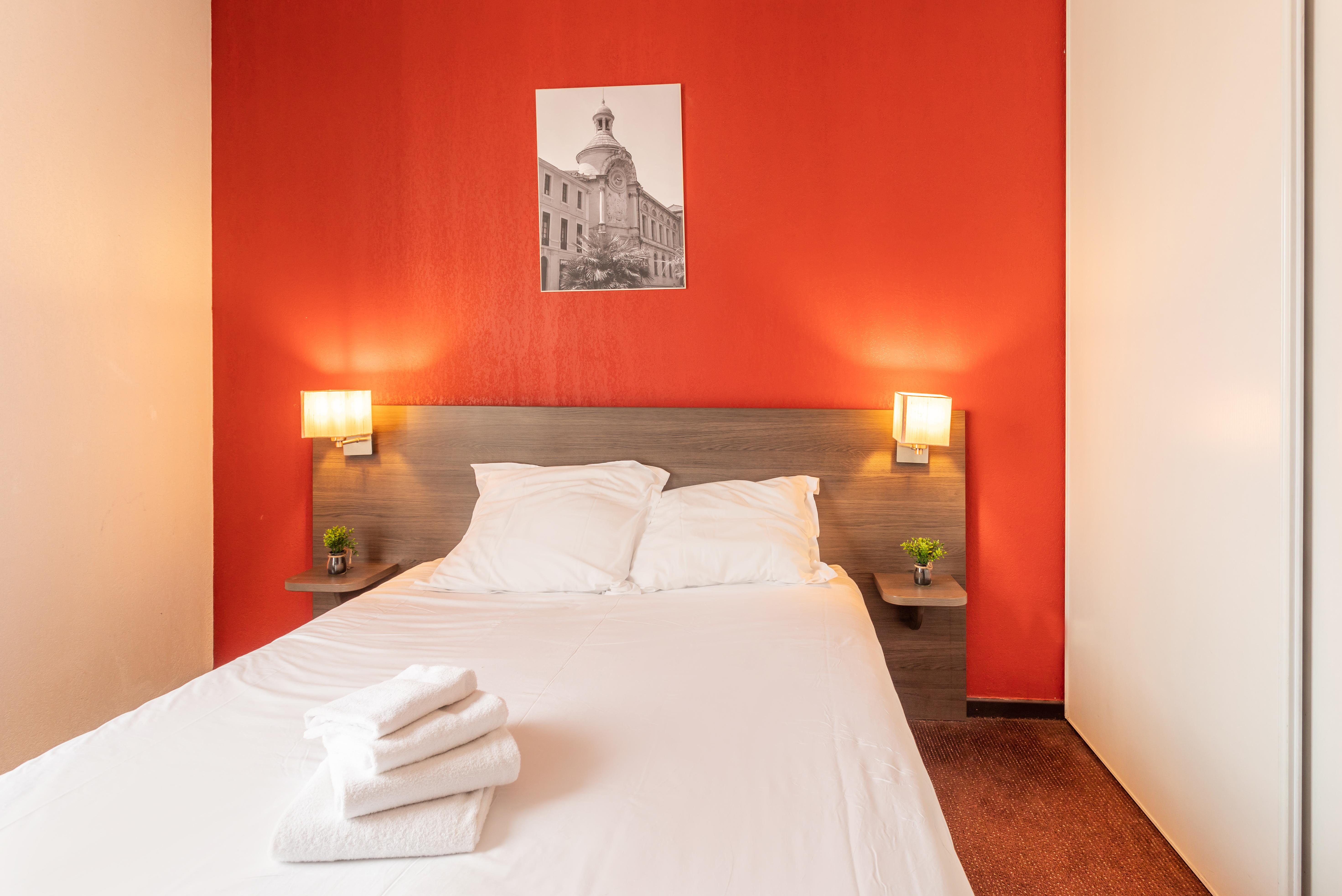 Comfort Aparthotel Nimes Centre Dış mekan fotoğraf