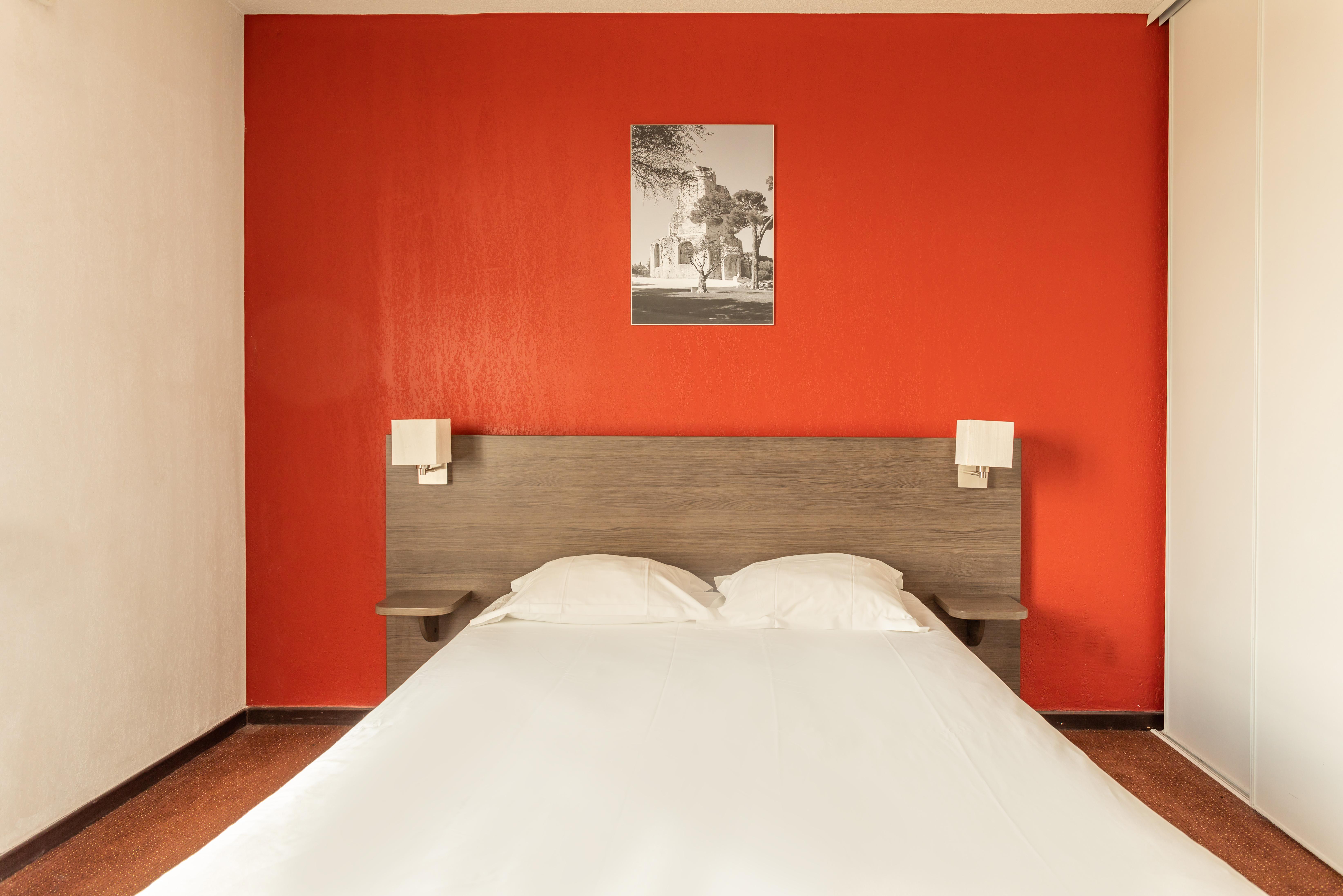Comfort Aparthotel Nimes Centre Dış mekan fotoğraf