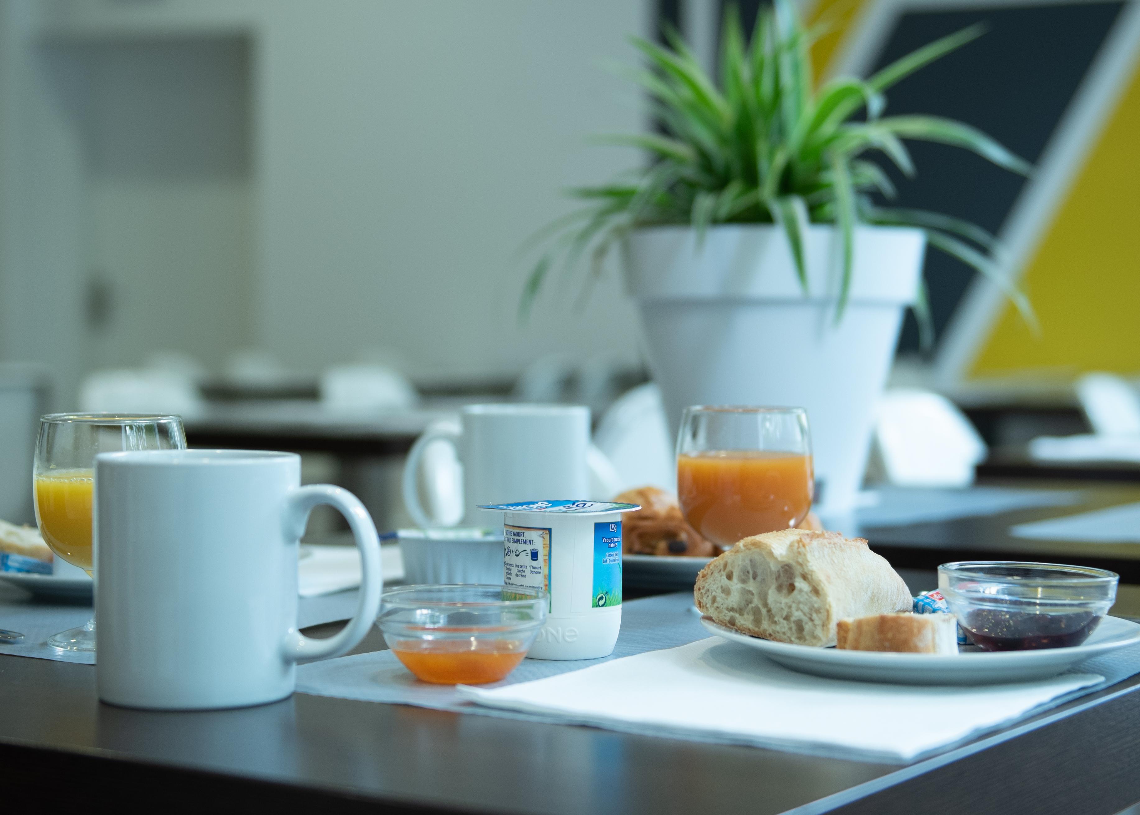 Comfort Aparthotel Nimes Centre Dış mekan fotoğraf