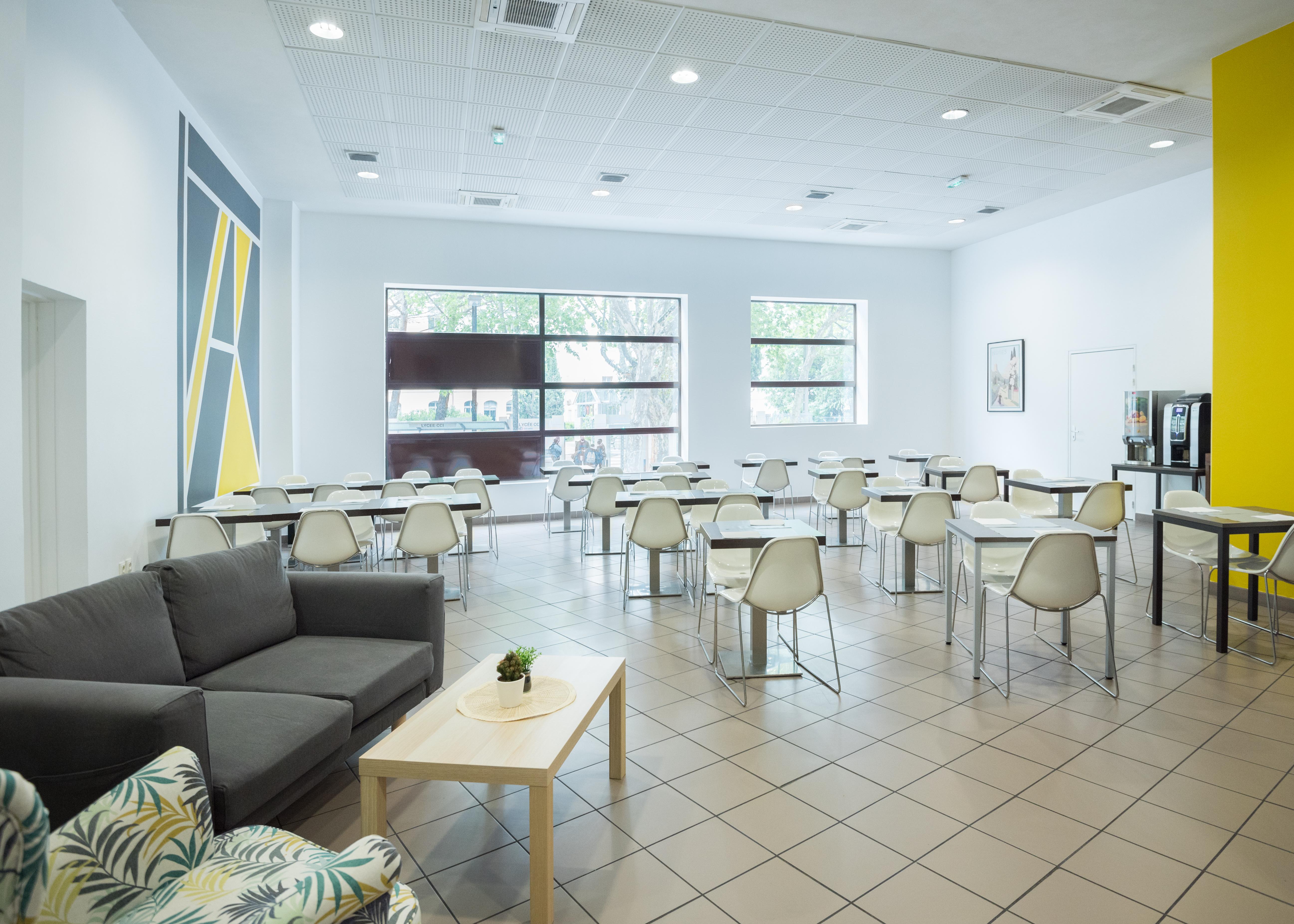 Comfort Aparthotel Nimes Centre Dış mekan fotoğraf