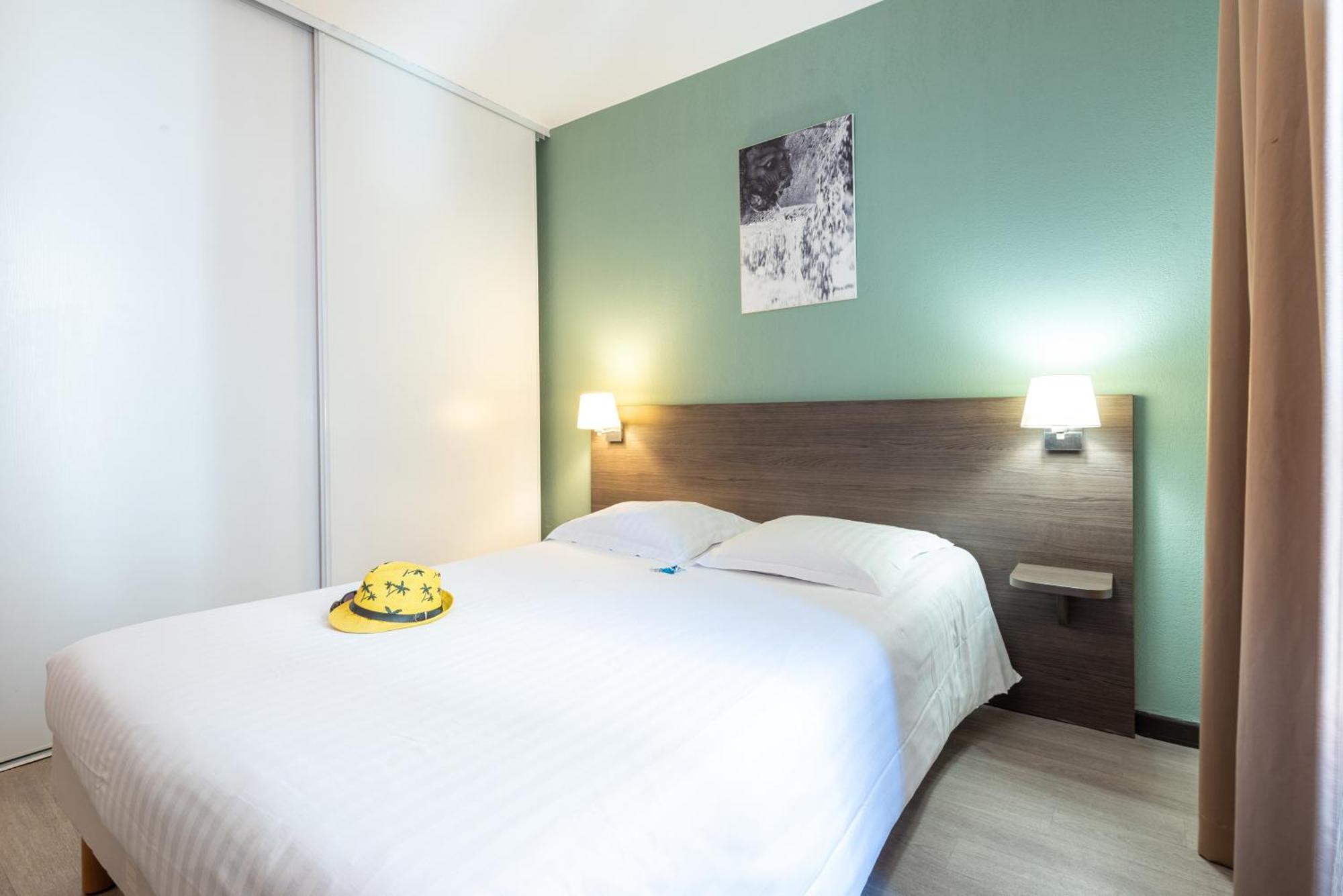 Comfort Aparthotel Nimes Centre Dış mekan fotoğraf