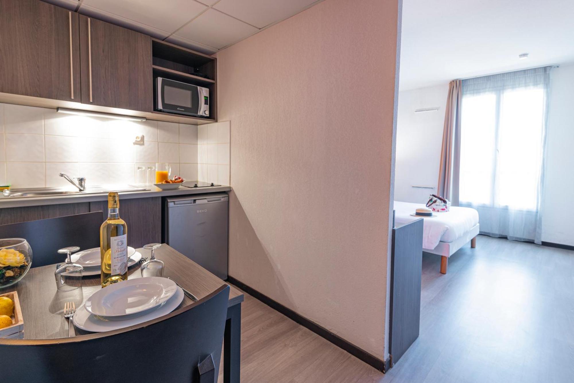 Comfort Aparthotel Nimes Centre Dış mekan fotoğraf
